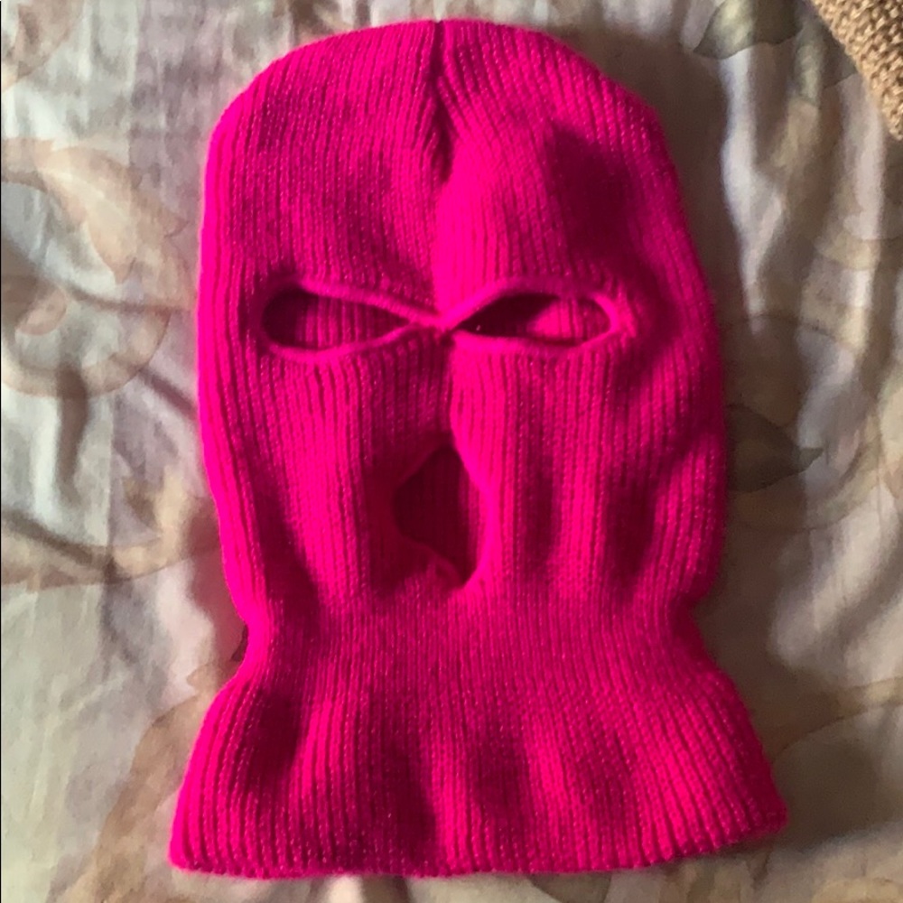 Ski mask